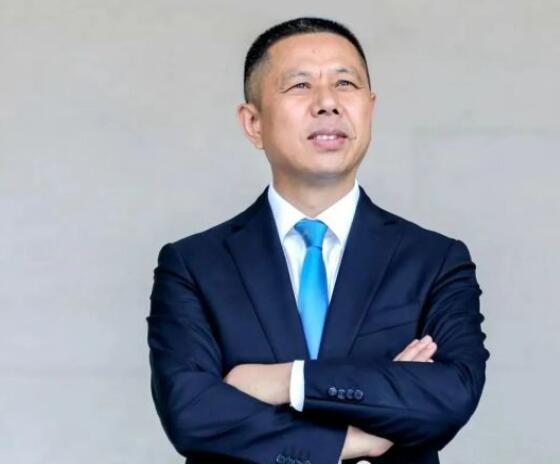 高紀(jì)凡：中國的光伏企業(yè)要有自信，敢當(dāng)領(lǐng)軍者!