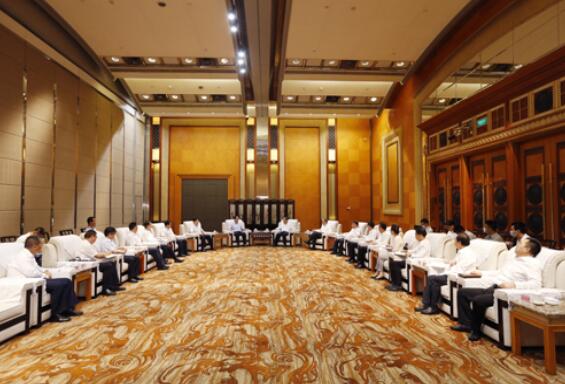 國(guó)家電網(wǎng)董事長(zhǎng)、黨組書記毛偉明拜會(huì)四川省委書記彭清華、省長(zhǎng)尹力