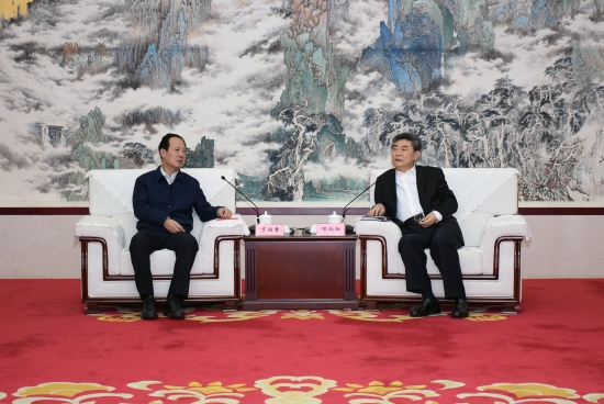 丁焰章拜會(huì)安徽省委常委、常務(wù)副省長鄧向陽