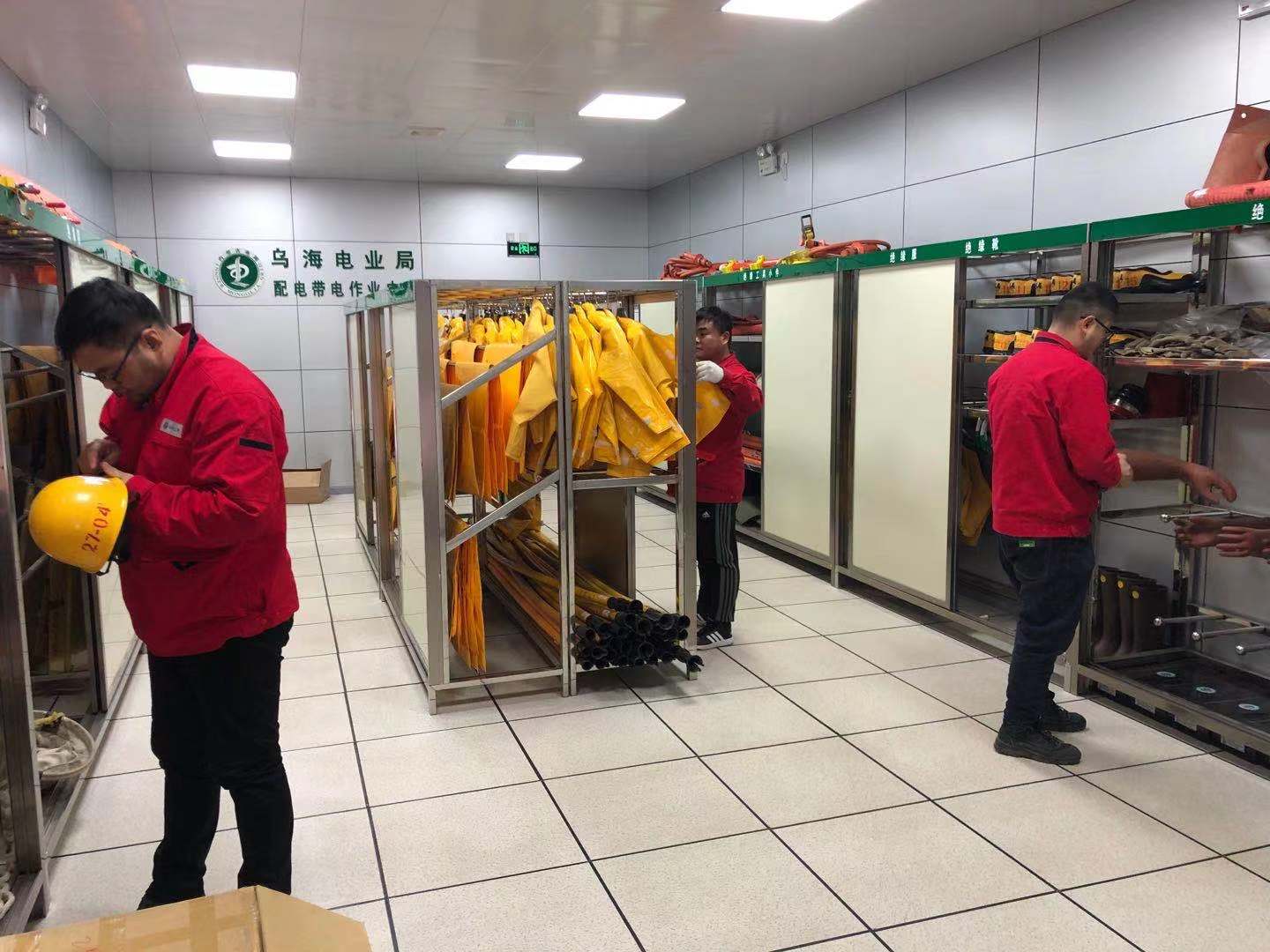 烏海電業(yè)局配電帶電作業(yè)中心：寒冬大檢查，新年保安全