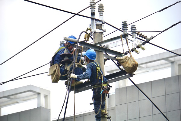國網(wǎng)建德市供電公司配網(wǎng)改造服務新農村建設