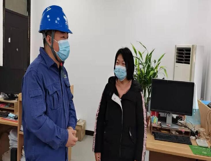 國(guó)網(wǎng)城固供電公司：走訪小微企業(yè)，當(dāng)好“電管家”