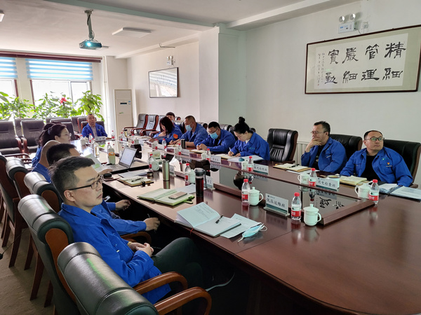 烏海市千里山供電分公司開展班組定級，提升班組管理