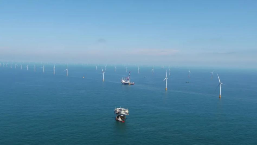 江蘇如東H6、H10兩座海上風(fēng)電場迎來全機(jī)組全容量并網(wǎng)后首次滿發(fā)