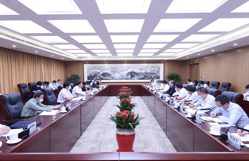 全國政協(xié)調研組到國家電網(wǎng)公司調研