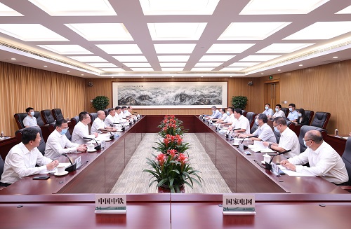 國家電網(wǎng)公司總經(jīng)理、黨組副書記張智剛與中國中鐵董事長陳云會談