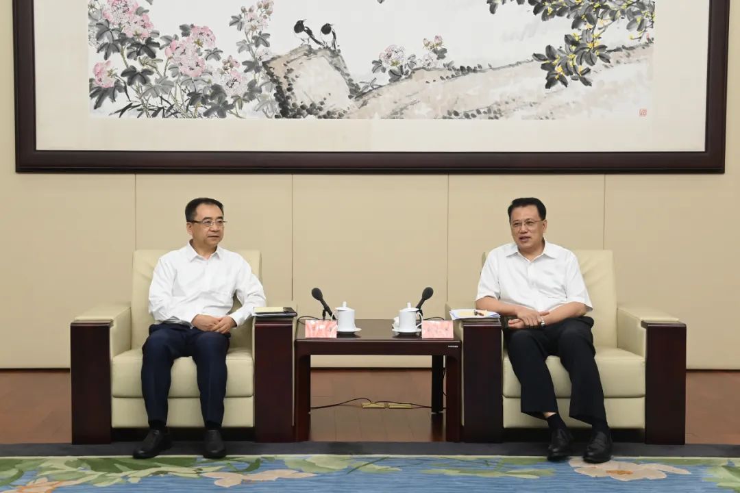 大唐集團(tuán)公司黨組書記、董事長(zhǎng)鄒磊拜會(huì)浙江省委書記、省人大常委會(huì)主任袁家軍