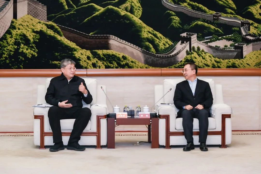 國家能源集團(tuán)黨組書記、董事長(zhǎng)劉國躍與中國大唐主要領(lǐng)導(dǎo)會(huì)談