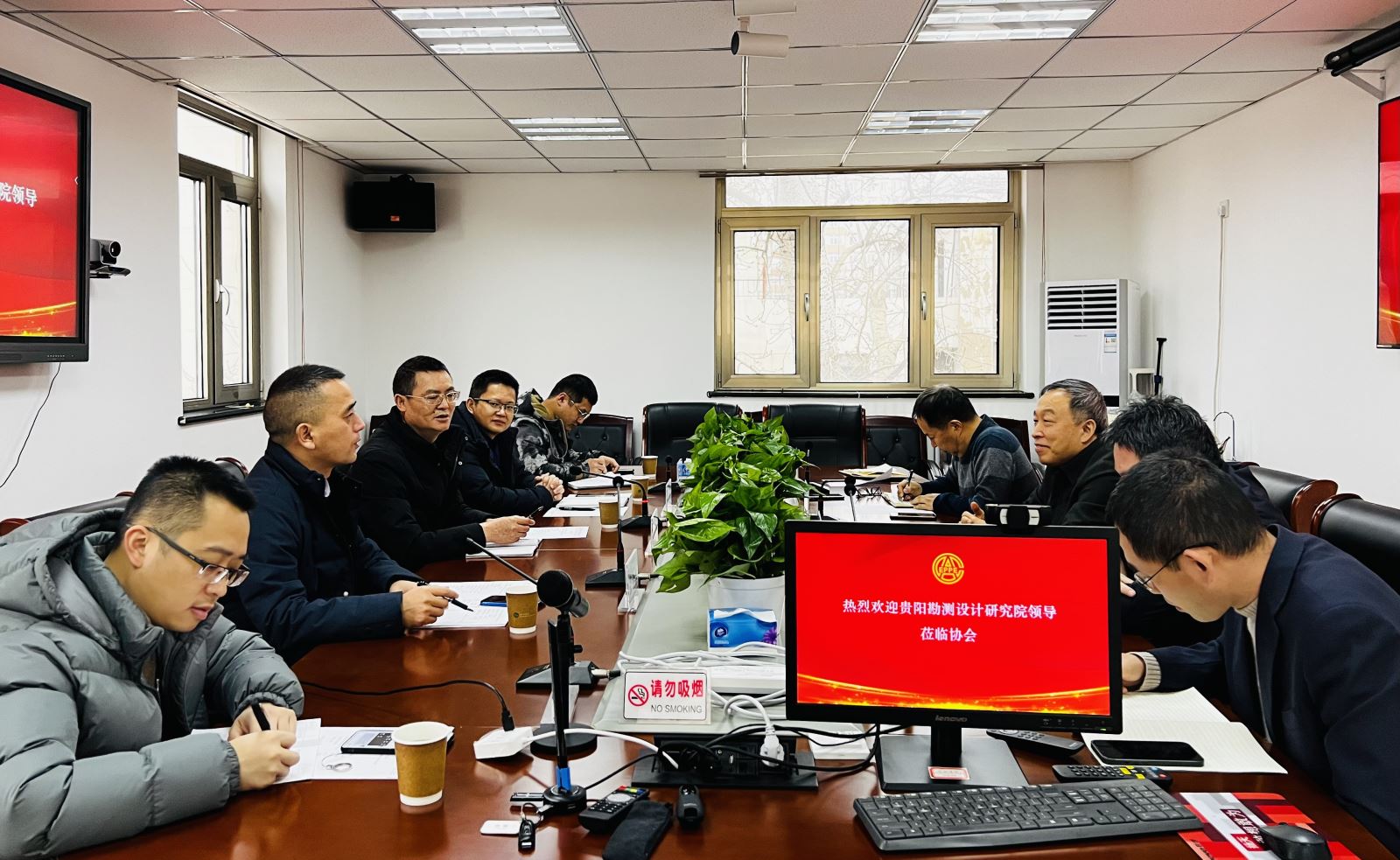 中國電力規(guī)劃設(shè)計協(xié)會李愛民與中國電建貴陽院、國網(wǎng)江蘇電力設(shè)計咨詢公司領(lǐng)導座談交流
