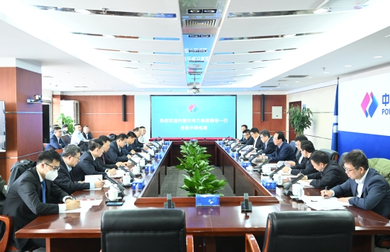 中國電建黨委書記、董事長丁丁焰章與內(nèi)蒙古電力集團黨委書記、董事長賈振國會談
