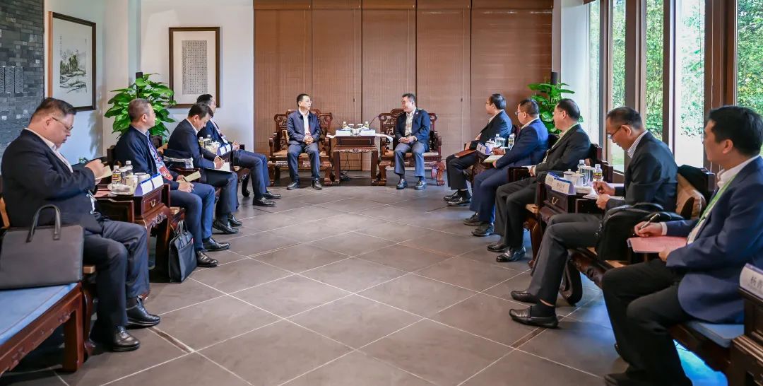 大唐集團黨組書記、董事長鄒磊與海南省副省長倪強會談