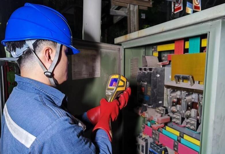 深圳供電局消除67條線路、237臺配變重滿載風(fēng)險
