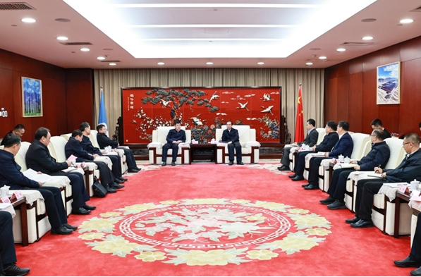 江毅會(huì)見(jiàn)內(nèi)蒙古自治區(qū)黨委常委、常務(wù)副主席黃志強(qiáng)