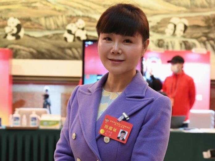 四川省政協(xié)委員李佳蔚：四川要優(yōu)化碳產(chǎn)品、參與碳交易，不斷完善碳設(shè)施