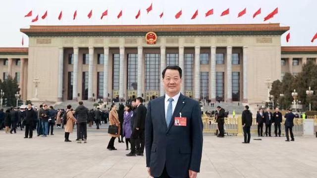 【兩會(huì)好聲音】彭壽院士建議：以應(yīng)用導(dǎo)向?yàn)橹黧w，真正實(shí)現(xiàn)綠色低碳產(chǎn)業(yè)高質(zhì)量發(fā)展