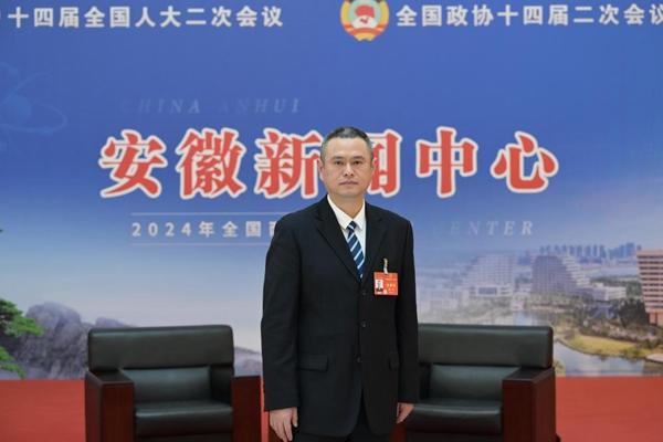 程韜代表：支持引入新質生產力，鼓勵新能源商用車發(fā)展