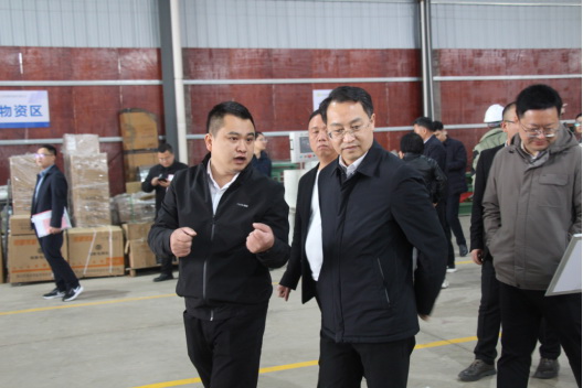 工業(yè)強縣，企業(yè)擔當，縣領(lǐng)導調(diào)研考察江西宏駿