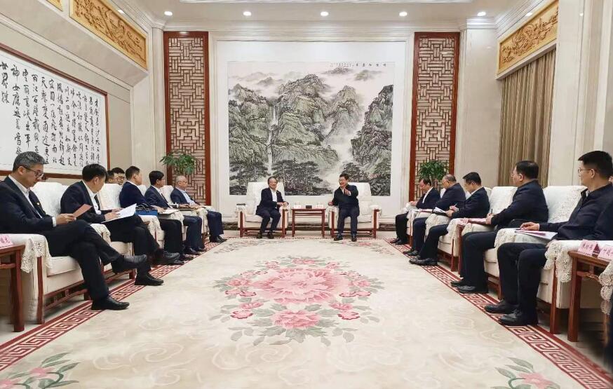 吳云拜會湖北省政府副省長、黨組成員盛閱春