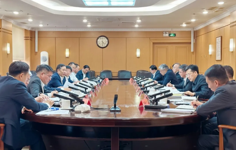 中國(guó)能建黨委書記、董事長(zhǎng)宋海良與遼寧省委常委、大連市委書記熊茂平會(huì)談
