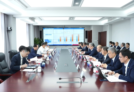 中國(guó)電建黨委書記、董事長(zhǎng)丁焰章赴上海片區(qū)子企業(yè)調(diào)研指導(dǎo)工作