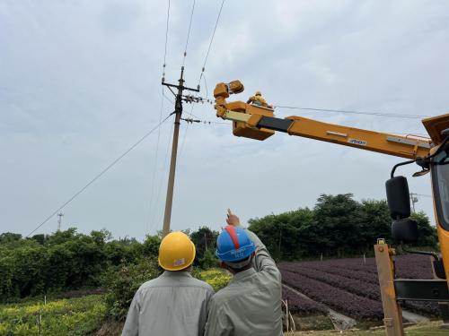 農(nóng)網(wǎng)線路改造完工，居民夏日用電不愁