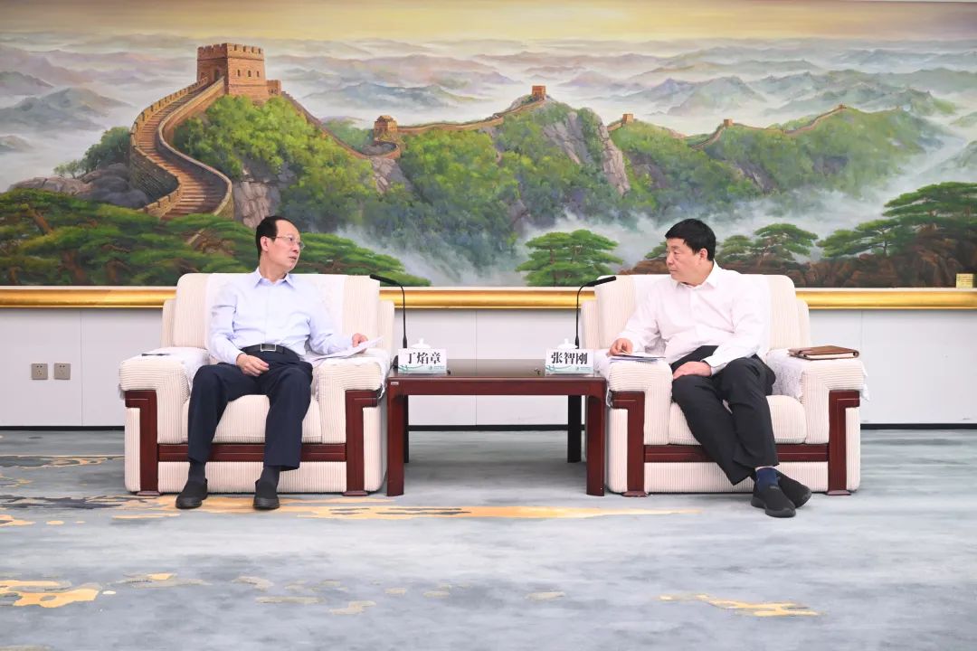 中國電建黨委書記、董事長丁焰章與國家電網(wǎng)有限公司董事長、黨組書記張智剛舉行會(huì)談