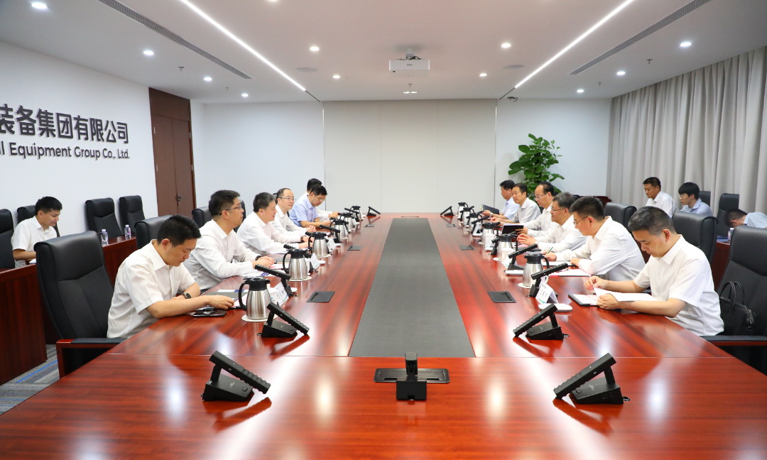中國電氣裝備黨委副書記、總經(jīng)理周群會見西安市市長葉牛平