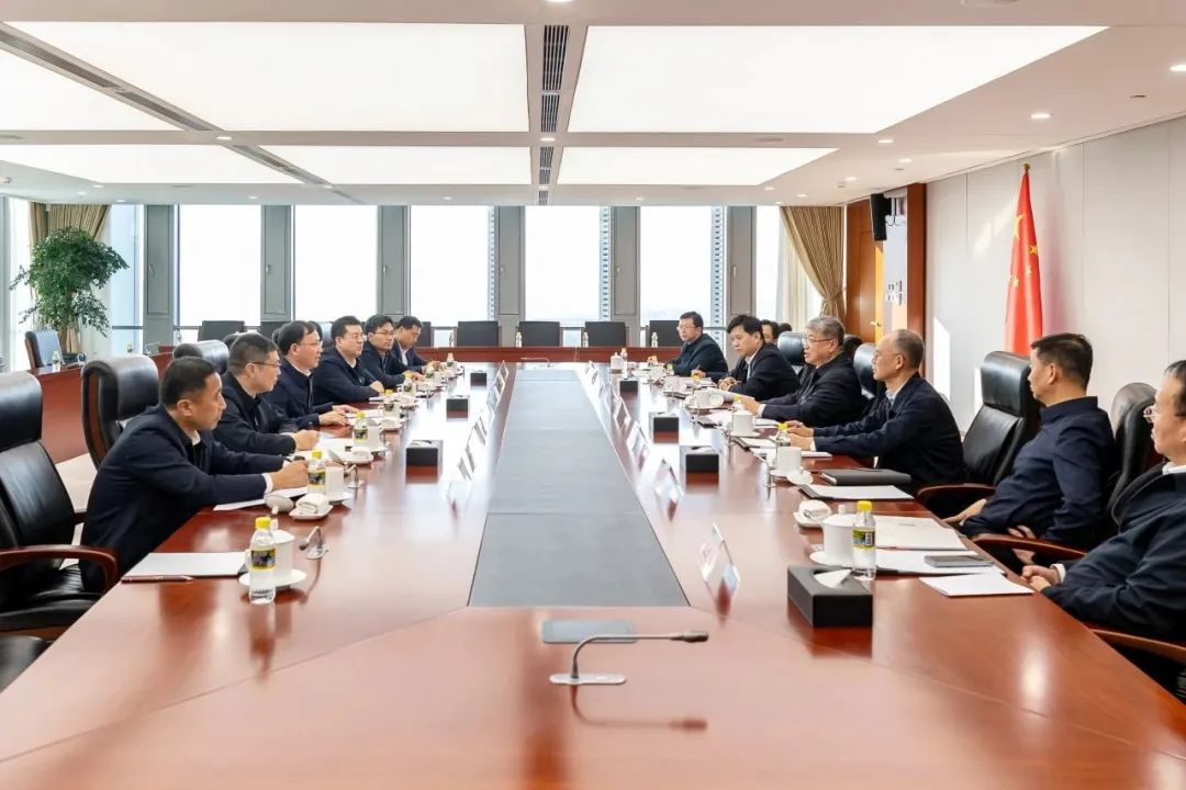 國家能源集團(tuán)黨組書記、董事長劉國躍與中國大唐黨組副書記、總經(jīng)理張傳江會(huì)談