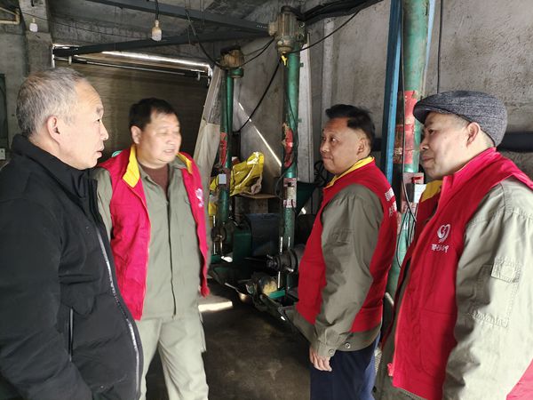 湖北竹溪供電公司嚴(yán)明從業(yè)紀(jì)，擦亮服務(wù)窗