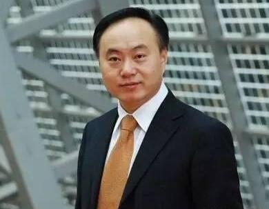 曾經(jīng)的“光伏教父”如何從傳奇淪為千夫所指？