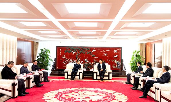 趙建國會(huì)見哈電集團(tuán)董事長、黨委書記斯?jié)煞? width=91 height=76></A></LI>               <LI><SPAN><A href=